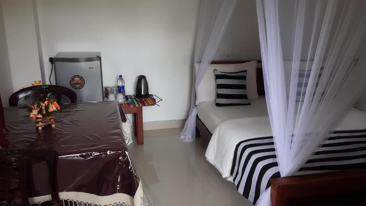 Little Paradise Homestay เอลลา ภายนอก รูปภาพ