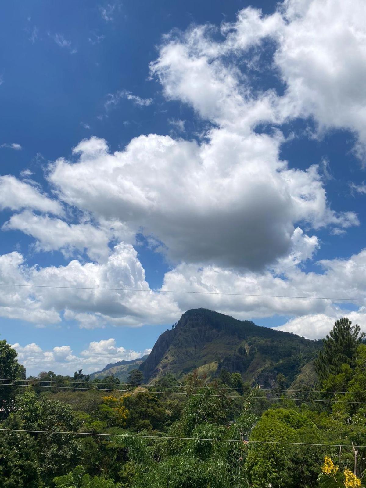 Little Paradise Homestay เอลลา ภายนอก รูปภาพ