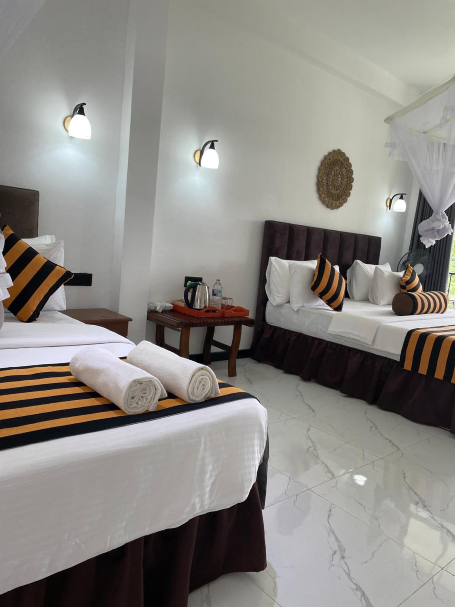Little Paradise Homestay เอลลา ภายนอก รูปภาพ