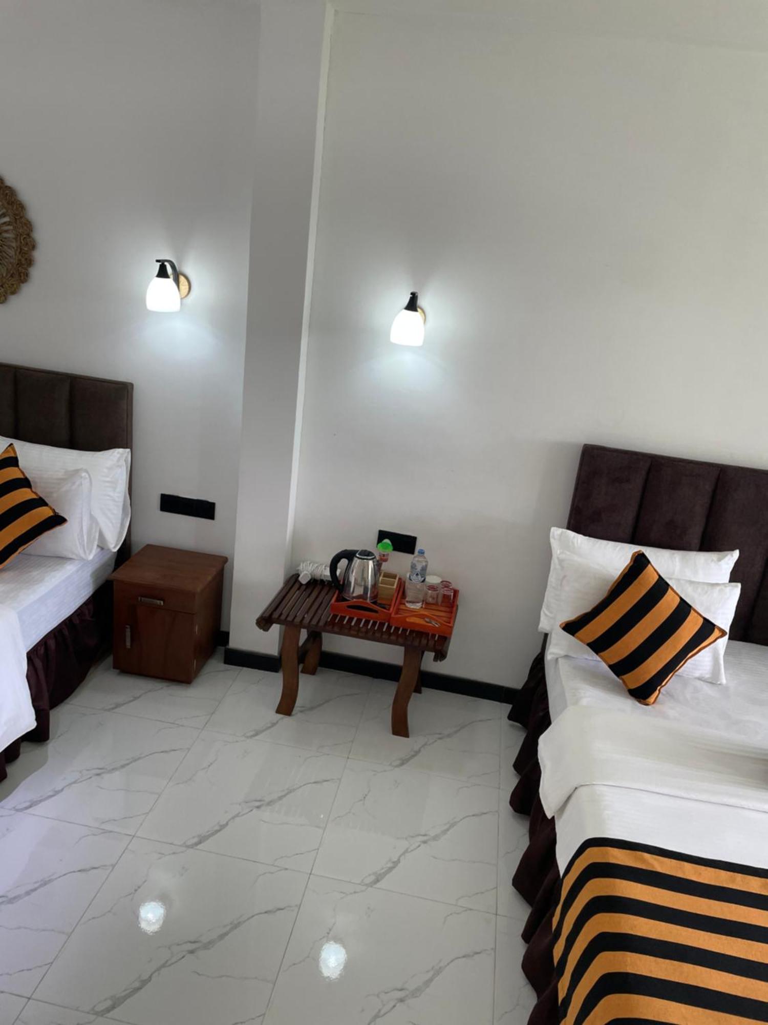 Little Paradise Homestay เอลลา ภายนอก รูปภาพ