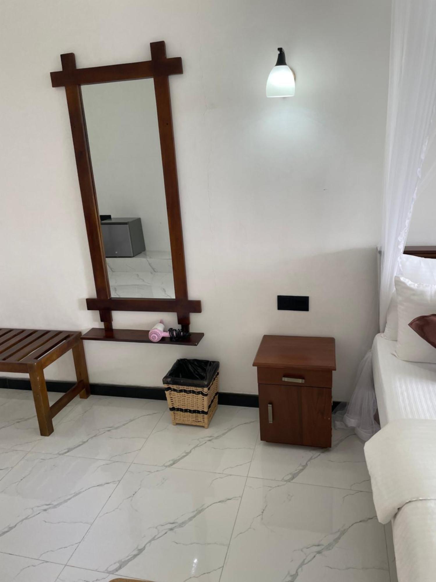 Little Paradise Homestay เอลลา ภายนอก รูปภาพ